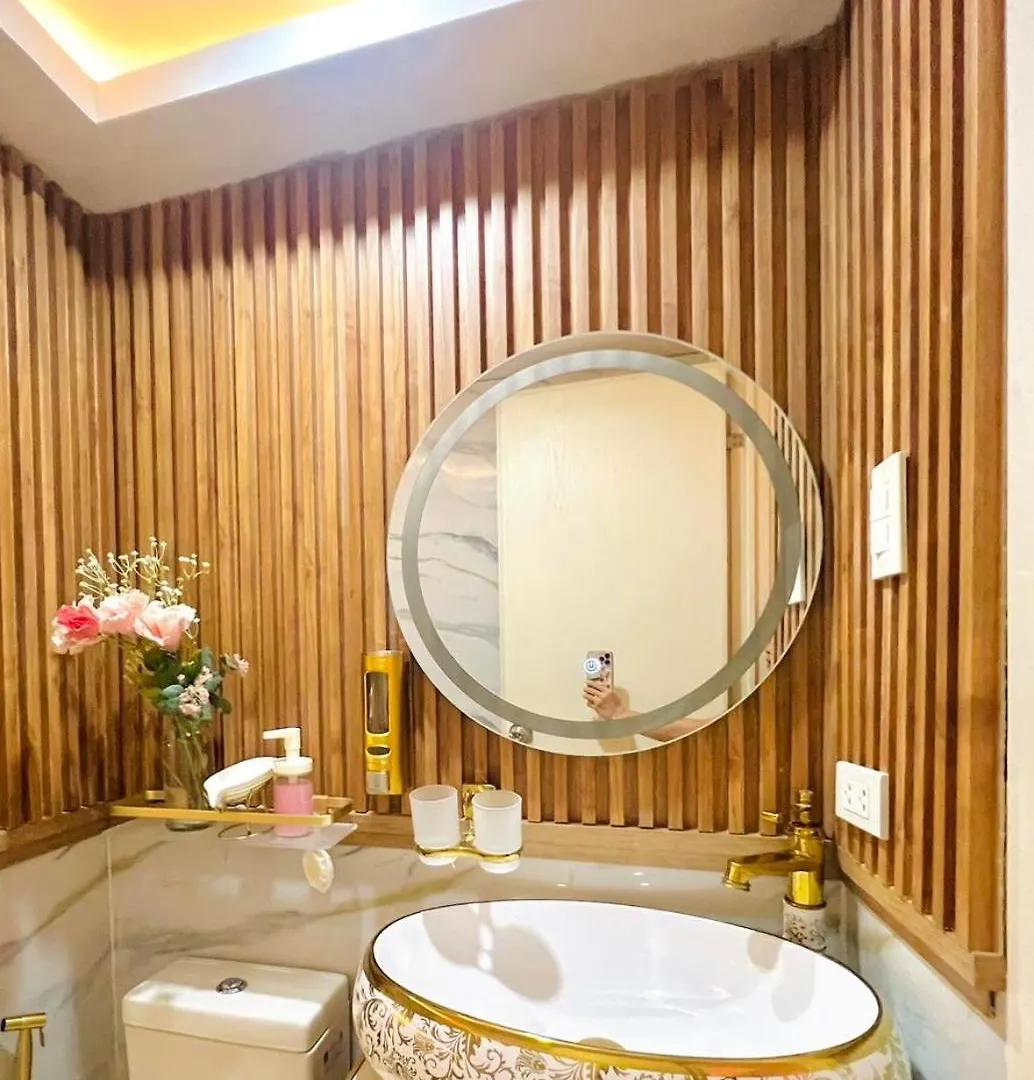 Paris Hilton Beach Resort Manila Apartment